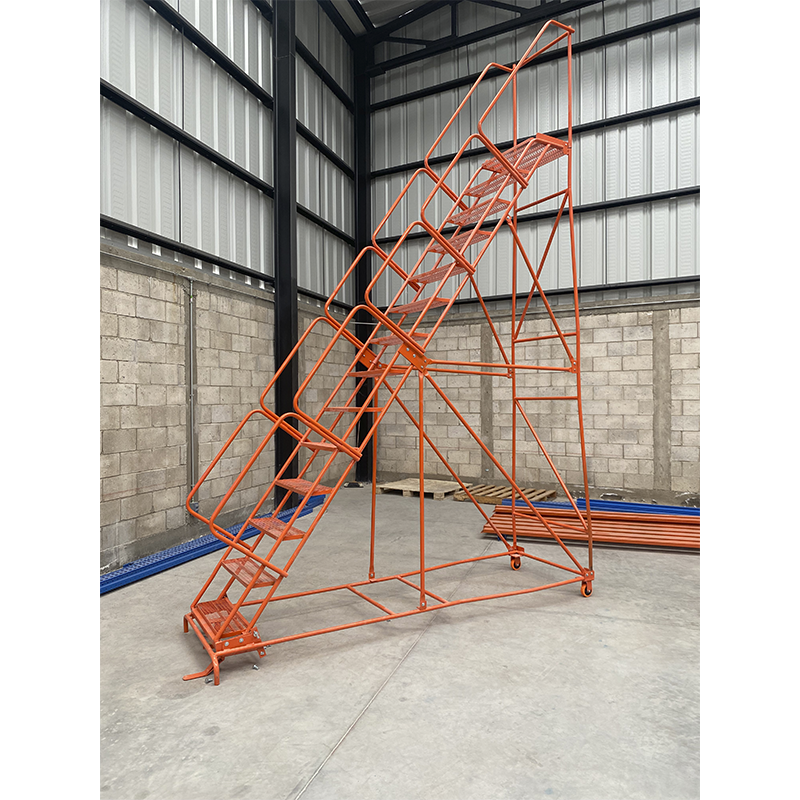 Fabricación e instalación de escaleras industriales